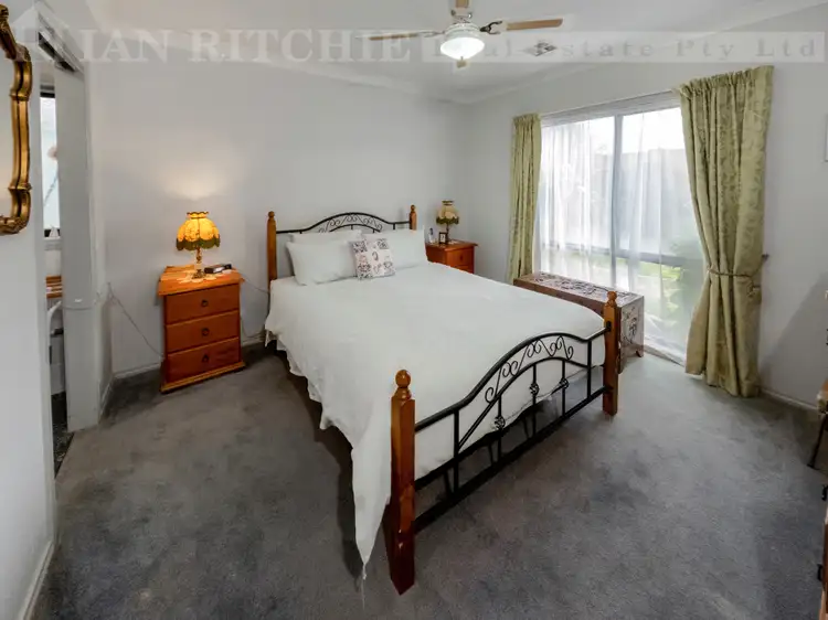 Second view of Homely house listing, 25 Jacob Crescent, Glenroy NSW 2640