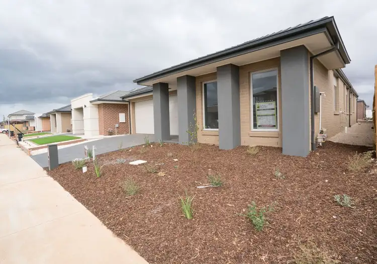 13 Highbury Road, Werribee VIC 3030