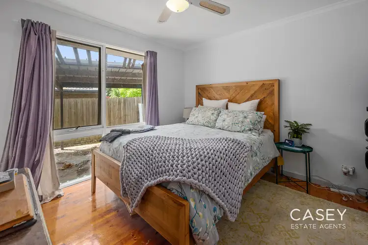 Fifth view of Homely house listing, 10 Lamont Crescent, Cranbourne VIC 3977