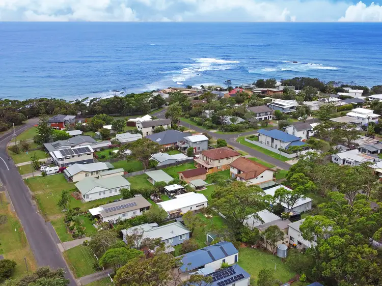 16 Pope Avenue, Berrara NSW 2540