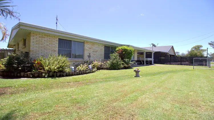 4 Alice Street, Howard QLD 4659
