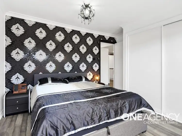 Sixth view of Homely house listing, 8 Paganini Crescent, Claremont Meadows NSW 2747