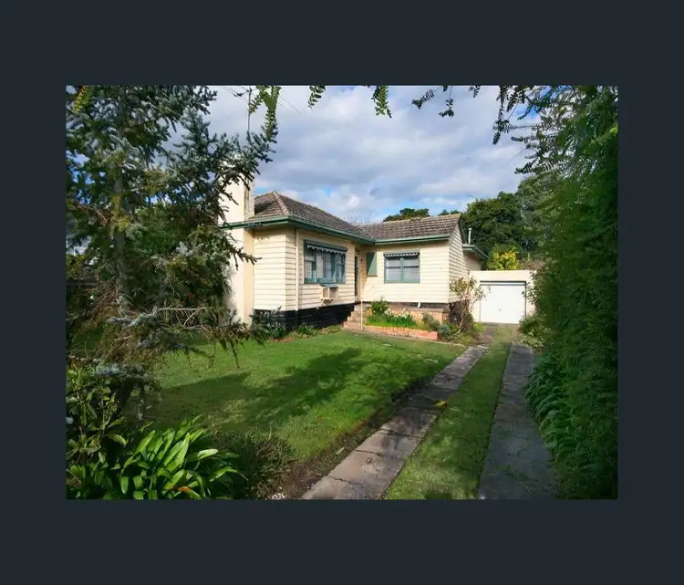 Second view of Homely house listing, 15 Heather Grove, Ringwood VIC 3134