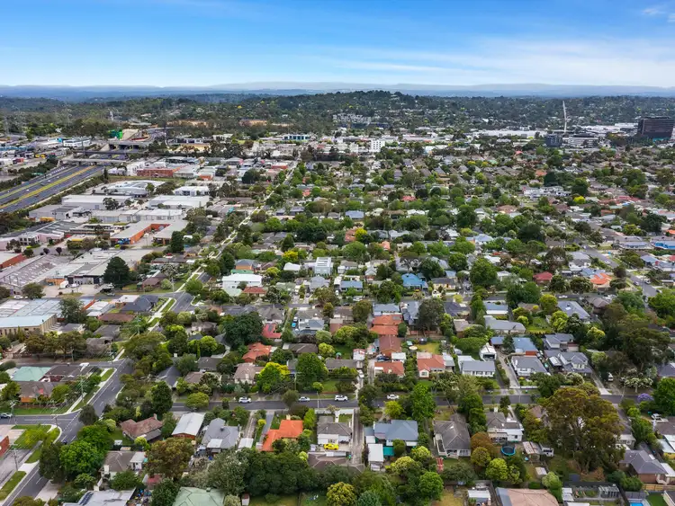 Fifth view of Homely house listing, 15 Heather Grove, Ringwood VIC 3134