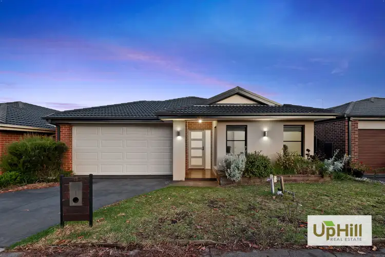 15 Pleven Rise, Clyde North VIC 3978