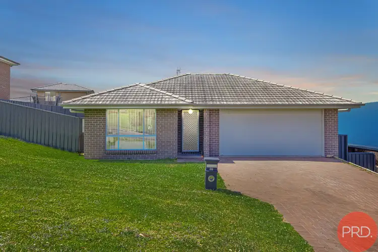 26 Nithsdle Street, Cameron Park NSW 2285