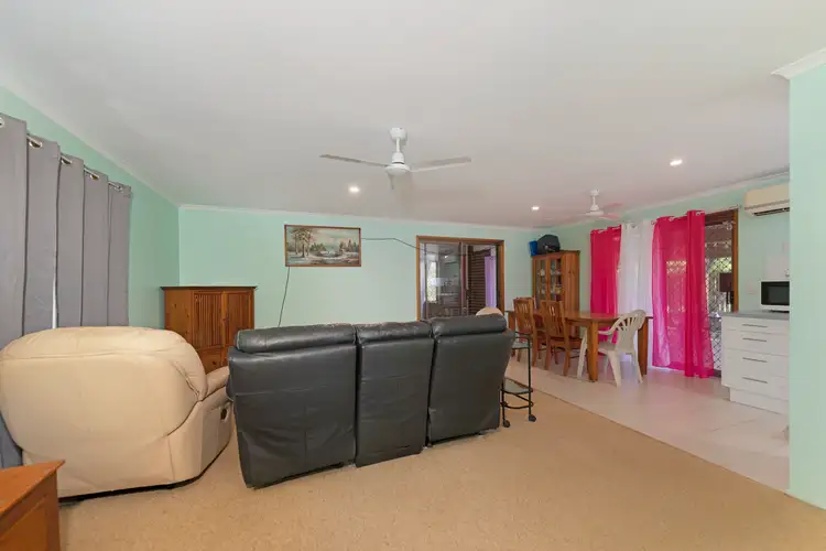 Sixth view of Homely house listing, 2 Iluka Place, Avenell Heights QLD 4670