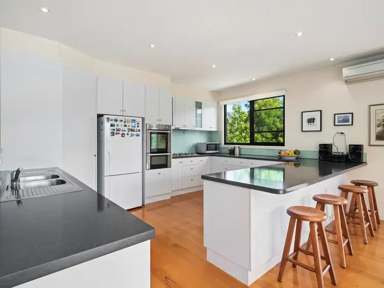 Sixth view of Homely house listing, 3 Summit View Court, Merrijig VIC 3723