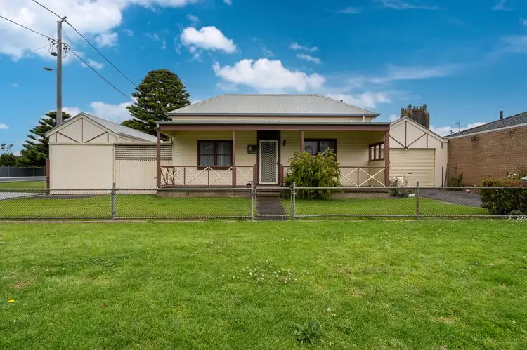 49 James Street, Port Fairy VIC 3284