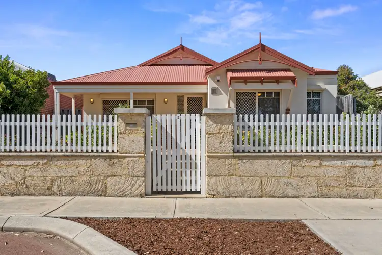 5 Wollaston Vista, Ellenbrook WA 6069