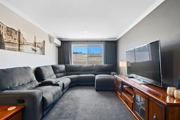 Fourth view of Homely house listing, 6 Prairie Chase, Bullsbrook WA 6084