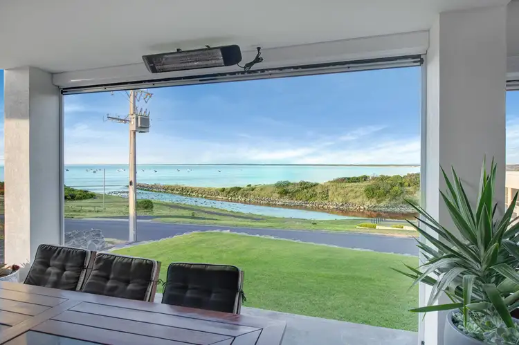 Fourth view of Homely house listing, 7 Bridges Drive, Southend SA 5280