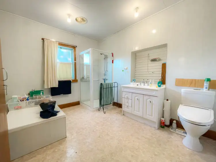 Sixth view of Homely house listing, 204 Westblade Avenue, Kerang VIC 3579