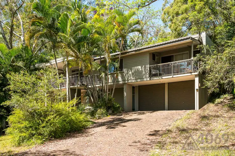 5 Widgee Place, Chapel Hill QLD 4069