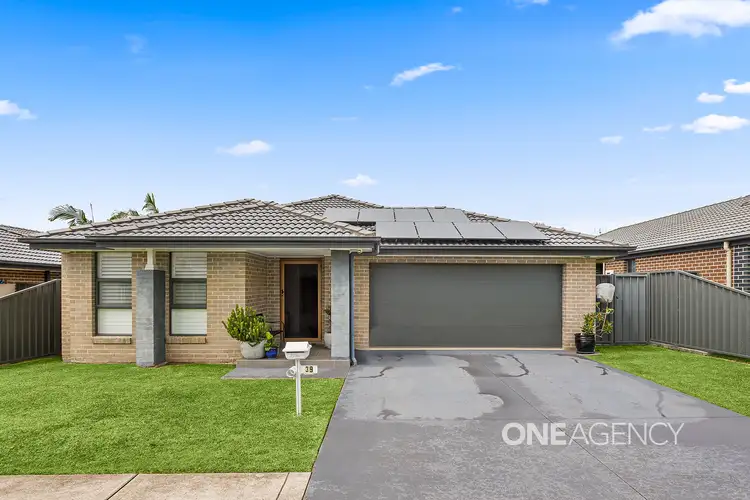 39 Flemmings Crescent, Horsley NSW 2530
