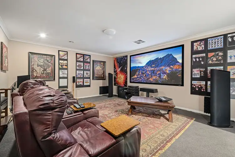 Second view of Homely house listing, 7 Peregrine Place, Wodonga VIC 3690