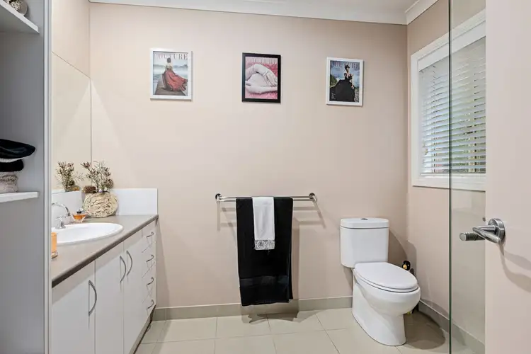 Fifth view of Homely house listing, 7 Peregrine Place, Wodonga VIC 3690