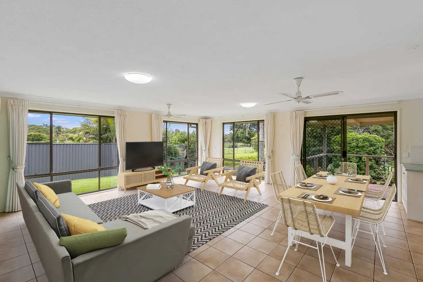 Main view of Homely house listing, 2/2 Huntingdale Place, Banora Point NSW 2486