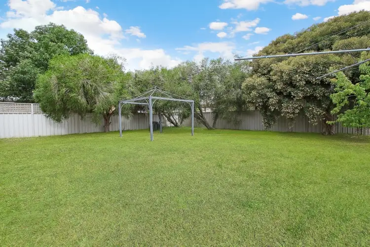 Seventh view of Homely unit listing, 2/49 Mayfair Drive, West Wodonga VIC 3690