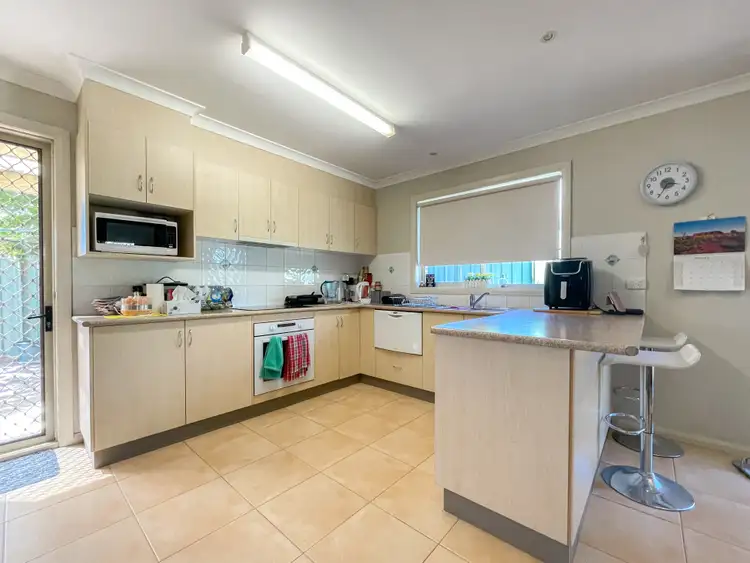 Third view of Homely unit listing, 2/10 Brown Street, Swan Hill VIC 3585