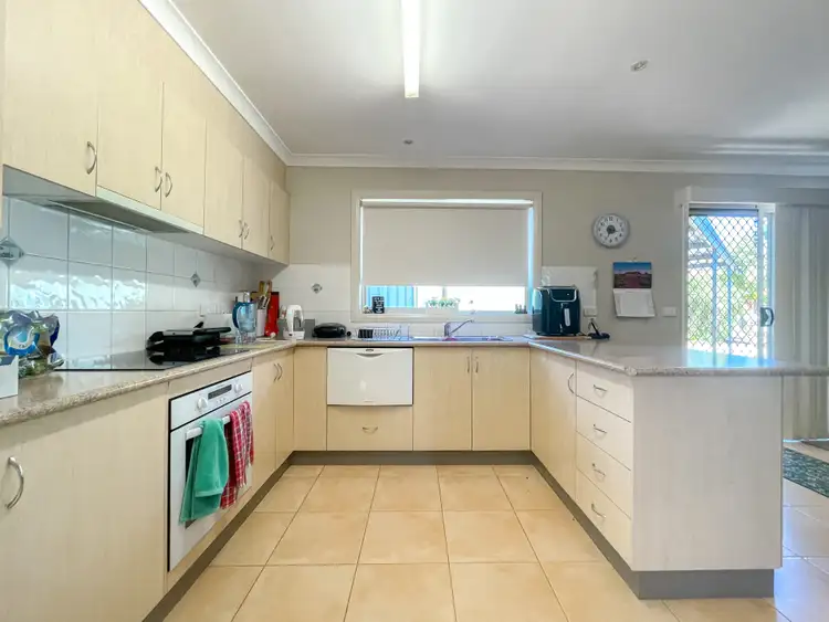 Fourth view of Homely unit listing, 2/10 Brown Street, Swan Hill VIC 3585