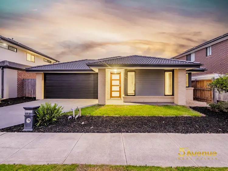 5 Flanagan Avenue, Officer VIC 3809