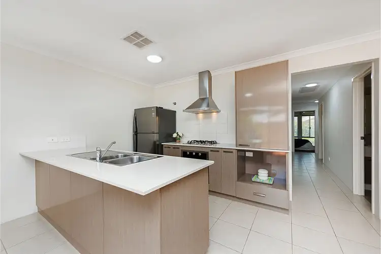Fifth view of Homely house listing, 15/12 Loder Way, South Guildford WA 6055