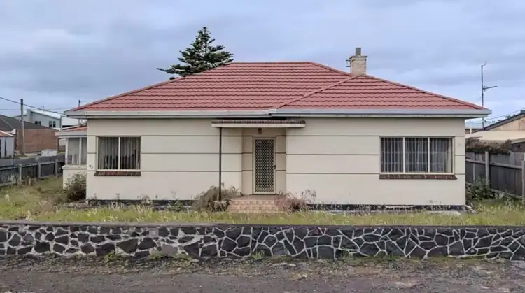 93 Meylin Street, Port Macdonnell SA 5291