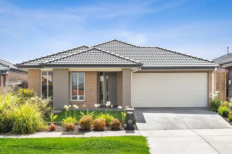 13 Swaine Street, Armstrong Creek VIC 3217