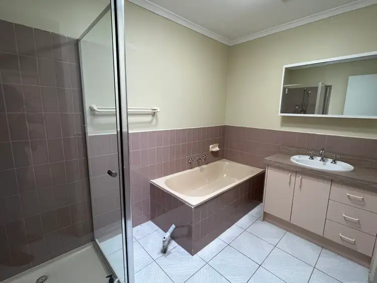 Fifth view of Homely unit listing, 4/8 Greta Street, Oakleigh East VIC 3166