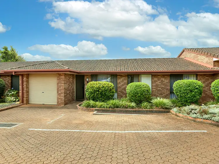 8/301 Bridge Street, Wilsonton QLD 4350