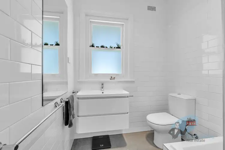 Fourth view of Homely apartment listing, 5/12 Maryville Street, Ripponlea VIC 3185
