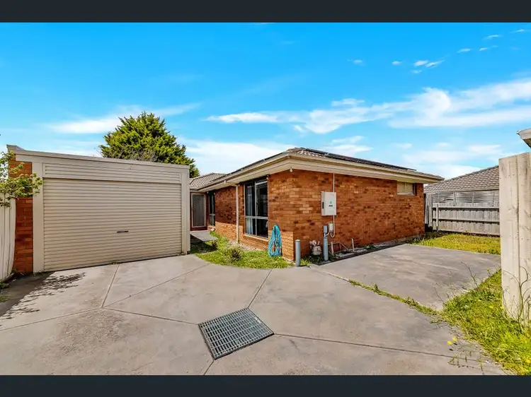 6A Christine Street, Cranbourne VIC 3977