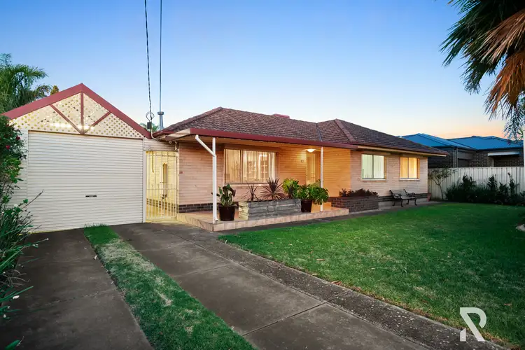 11 Blueberry Road, Parafield Gardens SA 5107