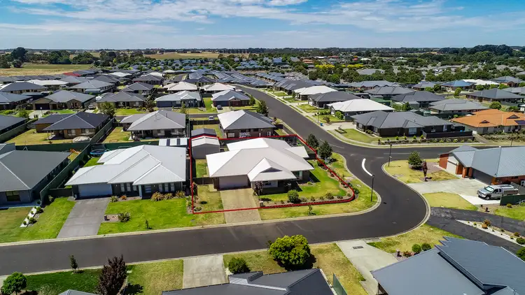 Fifth view of Homely house listing, 2 Hume Court, Mount Gambier SA 5290