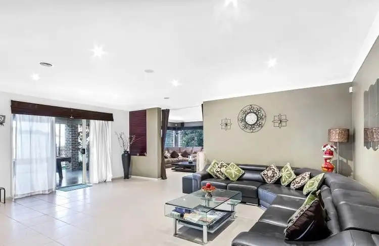 Fourth view of Homely house listing, 10 Geranium Court, Berwick VIC 3806