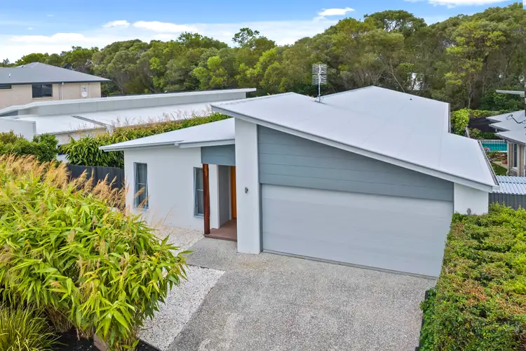 11 Ruby Crescent, Meridan Plains QLD 4551