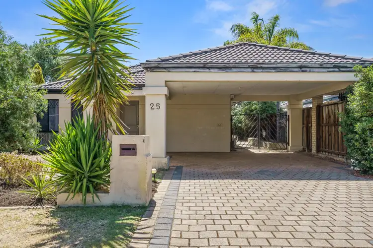 25 St Tropez Vista, Ellenbrook WA 6069