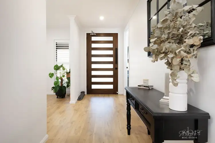 Second view of Homely house listing, 35 GRATWICK VIEW, Wodonga VIC 3690