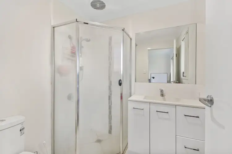 Fifth view of Homely unit listing, Unit 2/27 Weebah Place, Cambooya QLD 4358