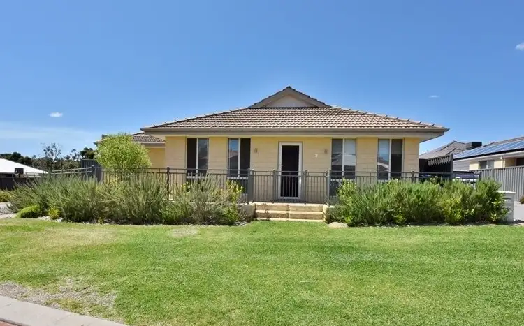 3 Yarwood Nook, Aveley WA 6069