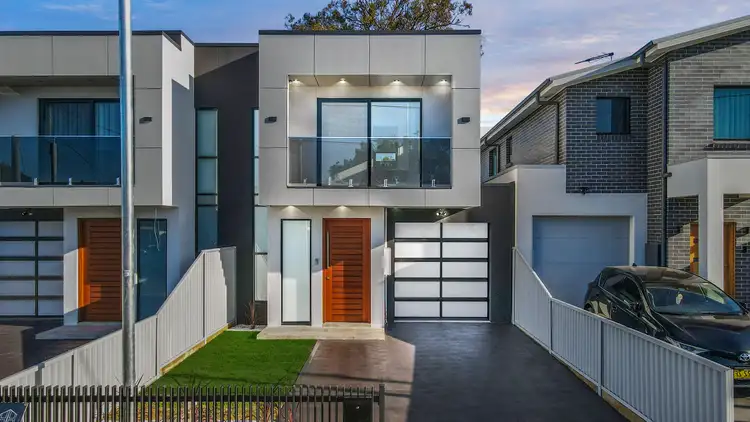 35 Foxlow Street, Canley Heights NSW 2166