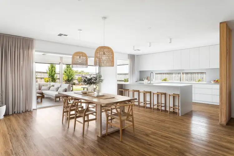 42 Knight Way, Hidden Valley VIC 3756