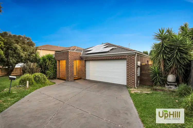 30 Bernly Boulevard, Berwick VIC 3806
