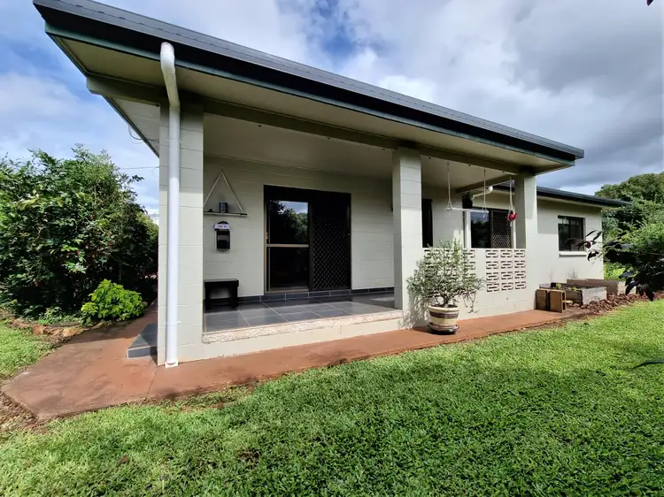 11 Alma Street