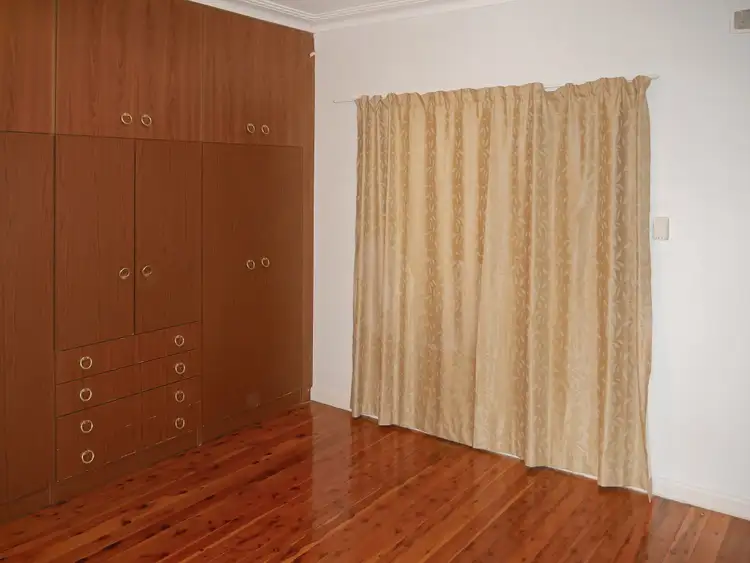 Sixth view of Homely house listing, 2 Grevillia St, Leeton NSW 2705