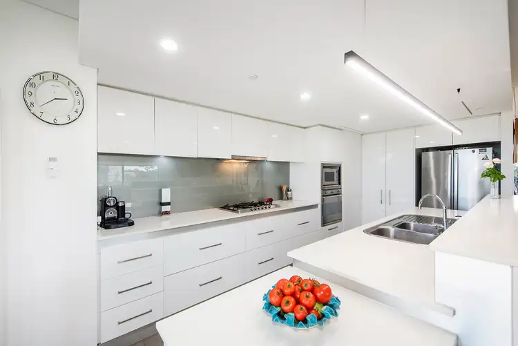 207/2 Oldfield Street, Burswood WA 6100