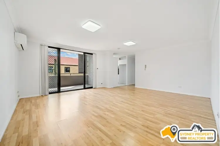 Second view of Homely apartment listing, 16/465-481 Wentworth Avenue, Toongabbie NSW 2146