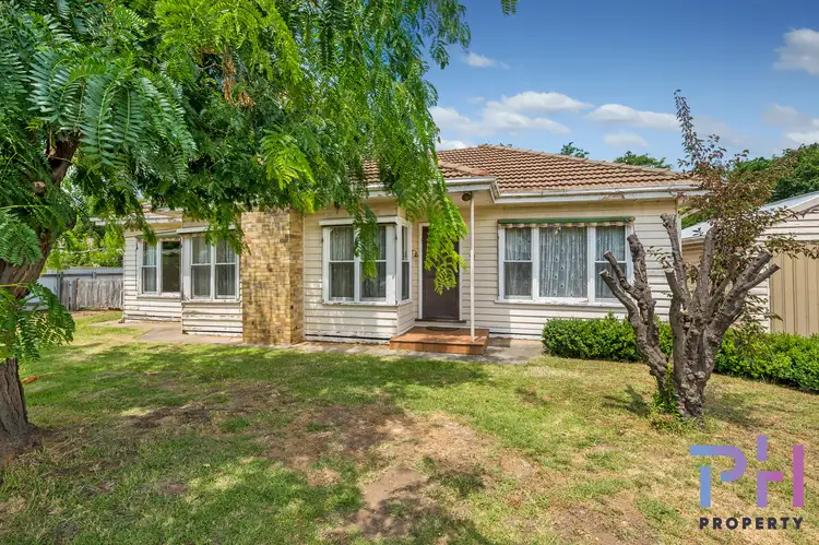 Second view of Homely house listing, 52 Uley Street, Bendigo VIC 3550
