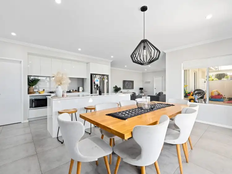 Fifth view of Homely house listing, 12 Bate Close, Piara Waters WA 6112